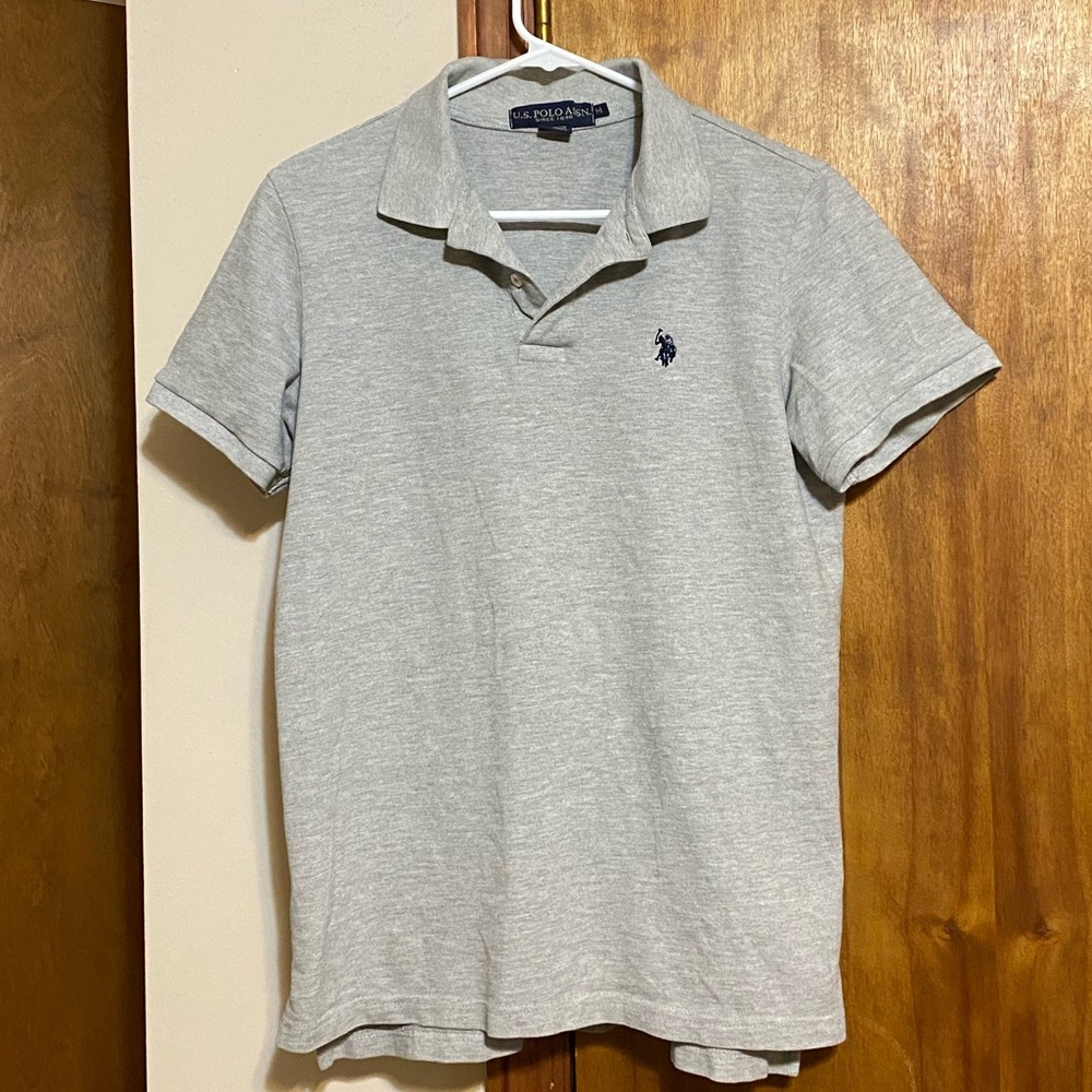 Men’s U.S. Polo Shirt Size Med